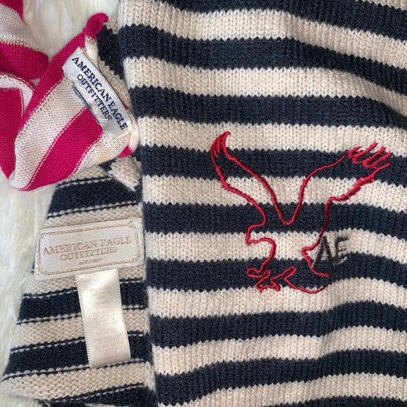 American Eagle Striped Scarf His and Hers Bundle - Picture 5 of 6